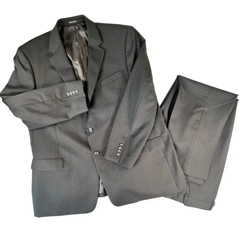 Pronto Uomo Platinum Suit Mens 48L 44W Gray 100% Wool 2-Piece Professional